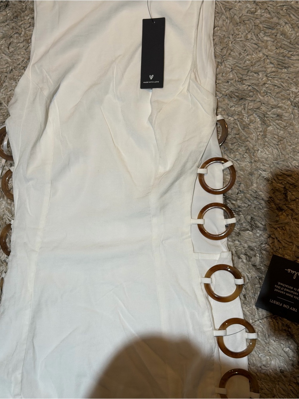 Lulu’s dress - Picture 3 of 3